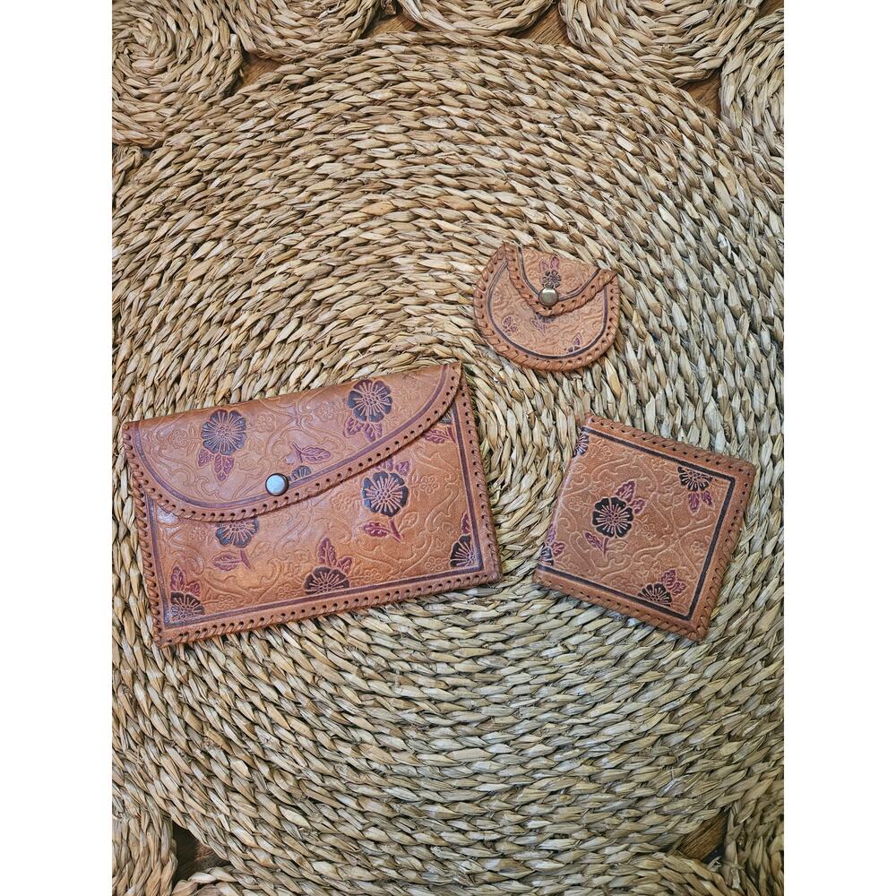 Vintage Hand-Tooled Leather Clutch Set – Matching Coin Purse & Bifold Wallet